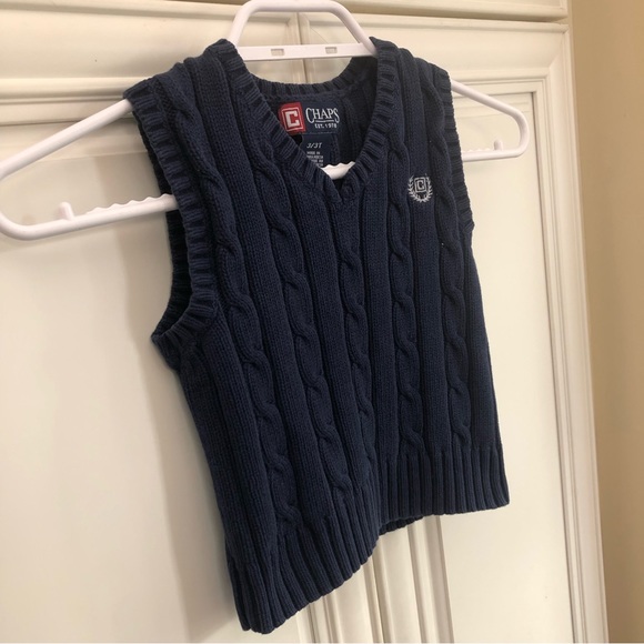 Chaps boys sweater vest - Picture 2 of 8